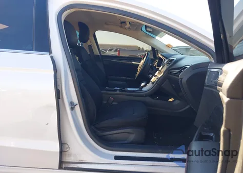 2014 Ford Fusion Se z USA, uszkodzony, nr VIN 3FA6P0HD9ER107350